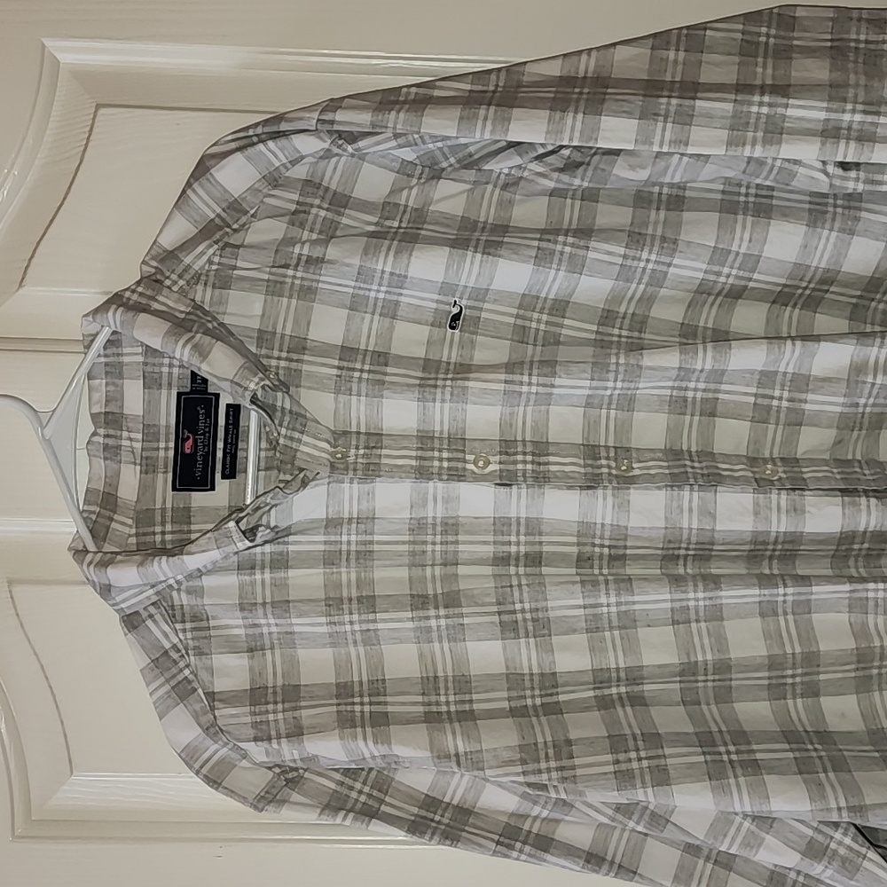 Vineyard Vines XXL Whale Shirt